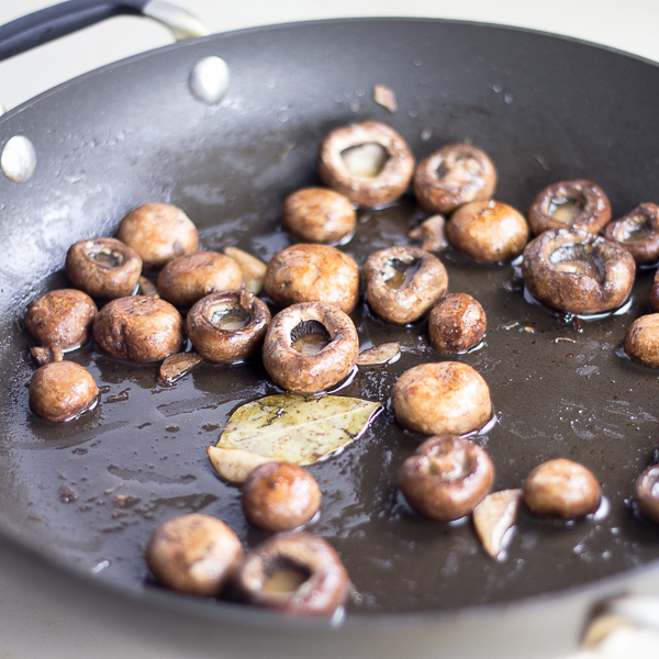Garlic Sautéed Mushrooms with Lemon is a perfect side dish. You can also use it as a zesty salad topper.